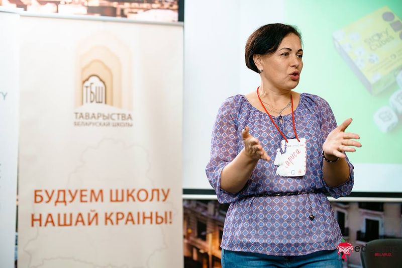 Ларыса ВАЛЫНЕЦ: “Мы ўсе любім расказваць і слухаць гісторыі, і любім, калі пра складанае расказваюць проста. Але як гэта зрабіць?