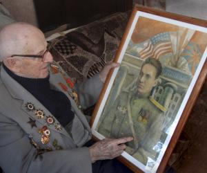 Аўтограф-віншаванне ад ветэрана Вялікай Айчыннай вайны Івана Андрэевіча Муравейкі