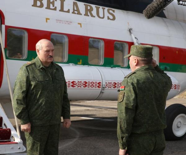 Лукашэнка: Усё ідзе па плане каляровых рэвалюцый з узбуджэннем унутрыпалітычнай сітуацыі ў краіне