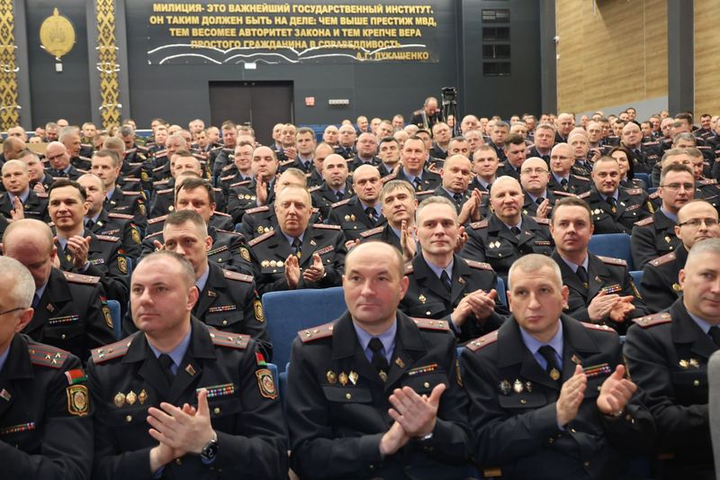 На калегіі МУС падвялі вынікі службовай дзейнасці органаў унутраных спраў і ўнутраных войскаў