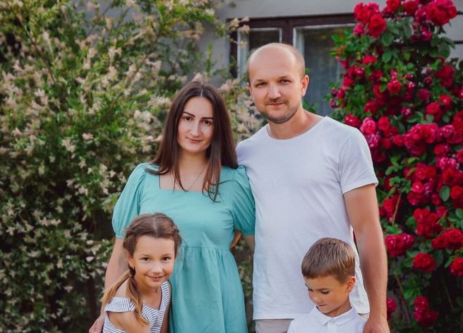 Пра работу, дом і траіх дзяцей разважаюць шматдзетныя бацькі Шавялёвы