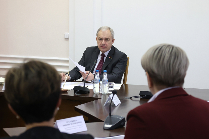 З якімі пытаннямі звярталіся на прыём да Ігара Сергяенкі
