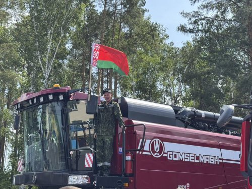 Прафсаюзы ўключыліся ва ўборачную кампанію