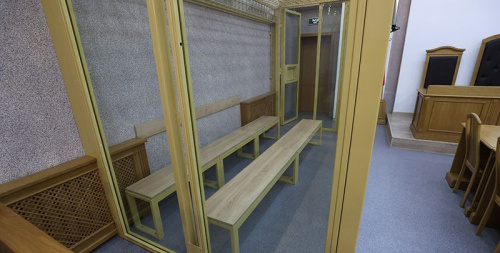 Прадпрымальнік у Гродне прадаваў прадукты са скончаным тэрмінам прыдатнасці