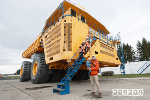 How the dump trucks that have become a symbol of Belarus are made