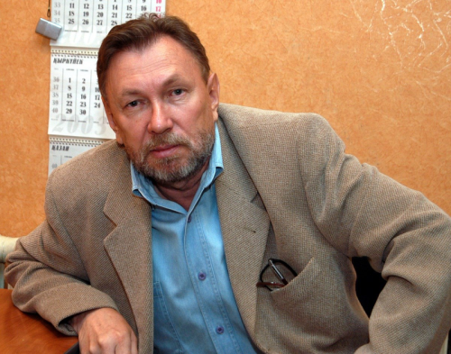 Ушанавалі памяць пісьменніка Казахстана і Беларусі