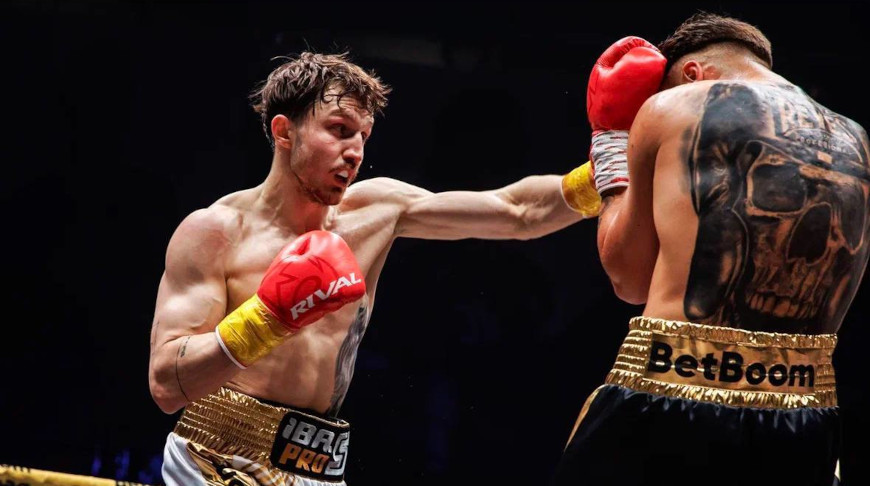 Баксёр Алфёраў стаў чэмпіёнам свету ў сярэдняй вазе па версіі IBA PRO