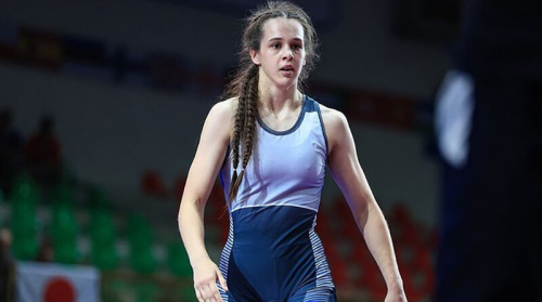 Palina Brahinets takes gold at U17 European Wrestling Championships 
