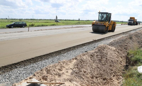 Реконструкция трассы М10 проходит в Гомельской области