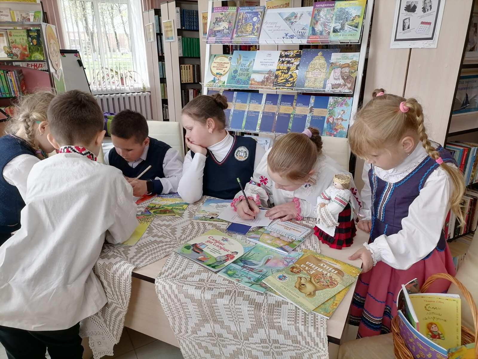 Сябруем з роднай літаратурай