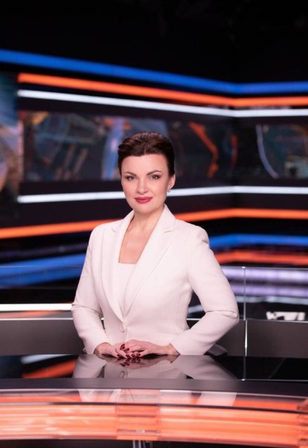 Кацярына Цішкевіч: Тэлебачанне, коучынг і «Марафон адзінства». 18 гадоў у прамым эфіры. І што на самой справе стаіць за ўсмешкай у кадры?