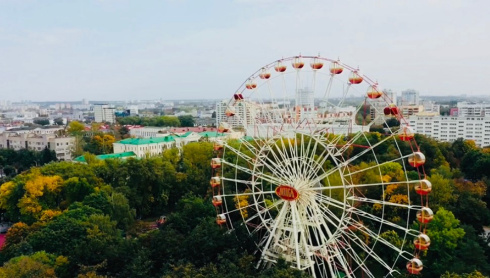 Столичные парки переходят на новый режим работы