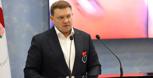 Дзмітрый Лукашэнка перавыбраны старшынёй Прэзідэнцкага спартыўнага клуба