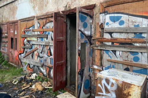 У Магілёве школьнік атрымаў удар токам на закінутай базе