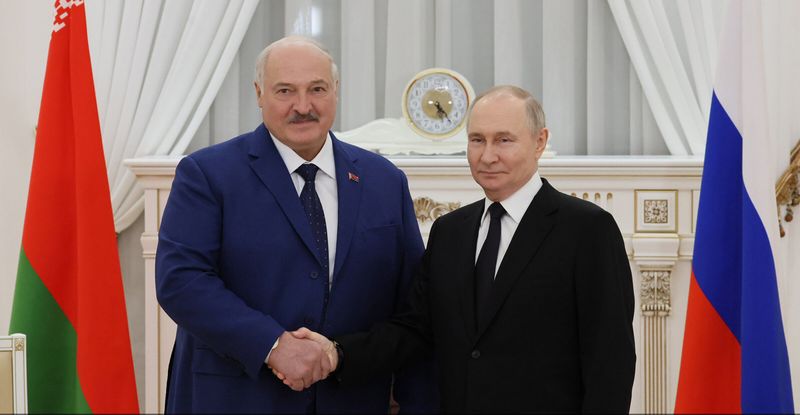 У Валгаградзе адбылася двухбаковая сустрэча Аляксандра Лукашэнкi i Уладзiмiра Пуцiна