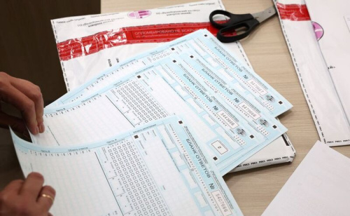 8 тыс. удзельнікаў, больш за 12% не з’явіліся: як прайшоў першы дзень ЦТ