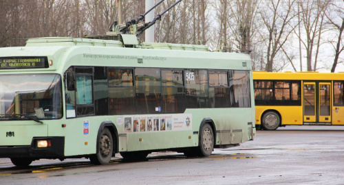 У Мінску з-за ДТЗ спыніўся рух тралейбуснага маршруту № 49
