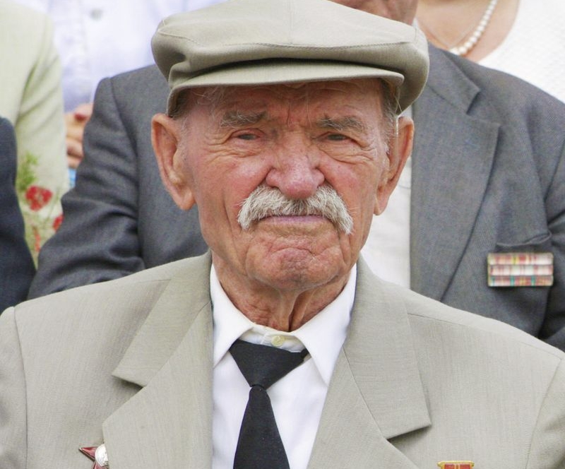 Сцяганосец Парада Перамогі