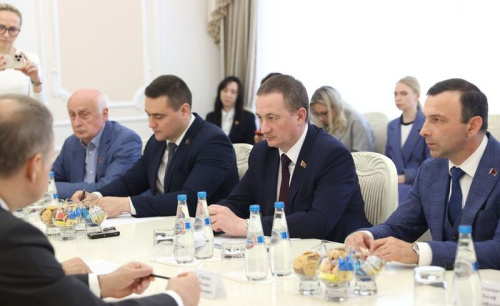 Роль образования в современном мире обсудили в Доме Правительства