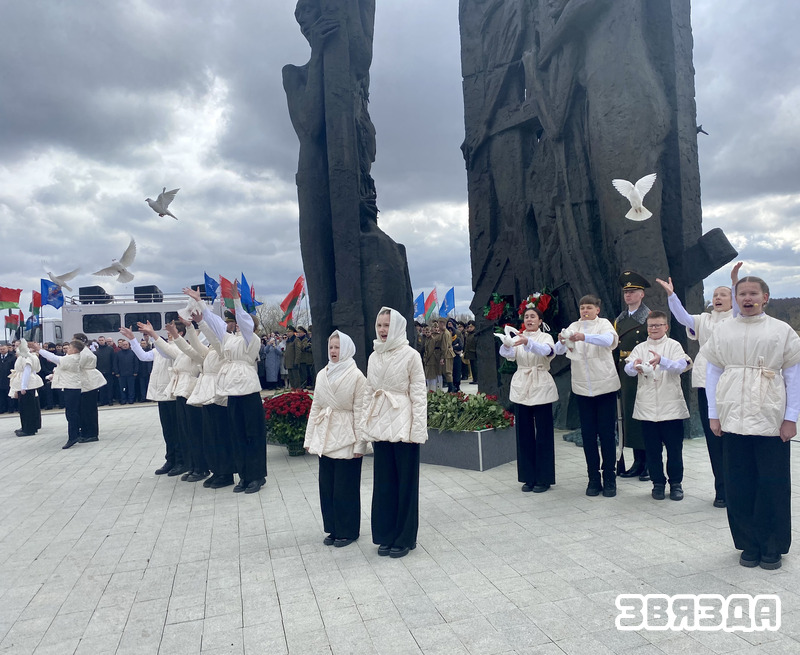 У Міжнародны дзень вызвалення вязняў фашысцкіх канцлагераў жахі вайны ўспаміналі ў Трасцянцы