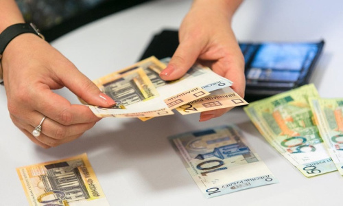 Рэальныя грашовыя даходы насельніцтва ў Беларусі ў студзені-красавіку выраслі на 10,8%
