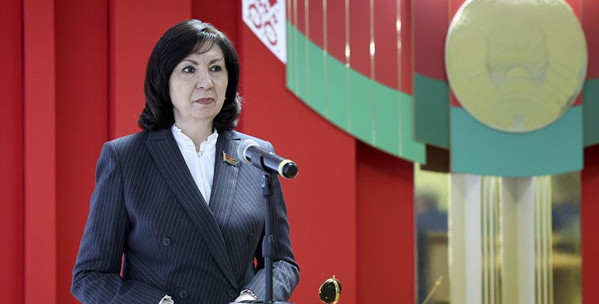 Качанава пагутарыла з работнікамі ААТ «Інвет»