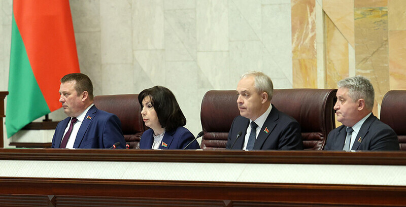 Старшыня КДК выступіў у Парламенце