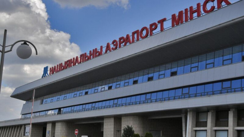 У Нацыянальным аэрапорце Мінск адкрылі абноўленую аўтастаянку амаль на 1,3 тыс. месц