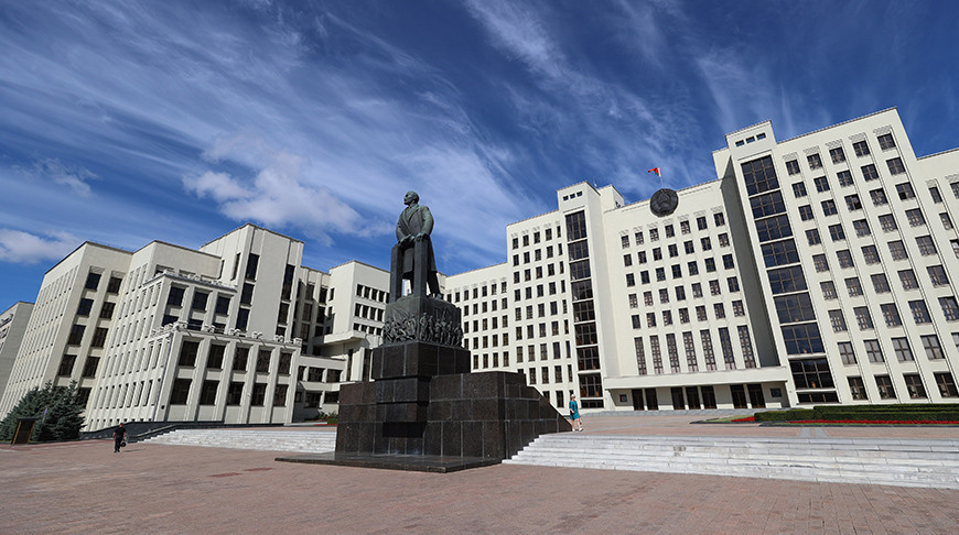 Урад зацвердзіў кошт дазволаў на здабычу мядзведзя і рысі