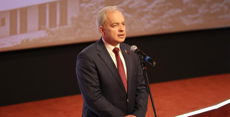 Сергяенка: Патрыётаў трэба выхоўваць не лозунгамі і заклікамі, а канкрэтнымі справамі