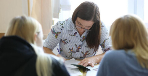 Мінадукацыі: з гэтага года выпускнікі каледжаў могуць атрымаць вышэйшую адукацыю за тры гады