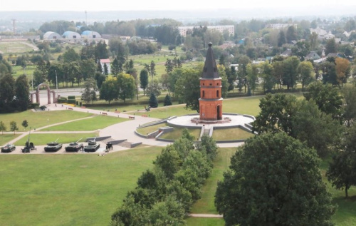 На Буйніцкім поле ўзгадаюць ахвяр вайны і дадуць старт міжнароднаму праекту «Дарогамі Памяці і Славы»