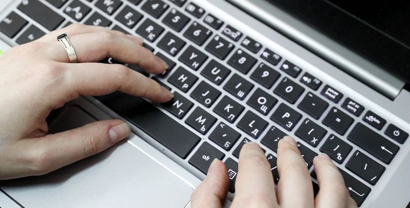 Работа электроннай чаргі для падачы дакументаў у ВНУ Беларусі працягнецца ў 2026 годзе