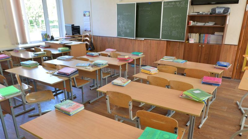 У школу. Як некалі, як... 45 гадоў таму